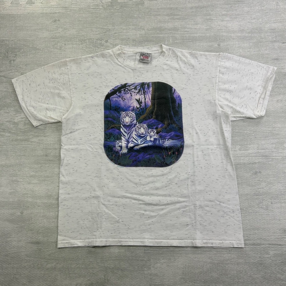 Vintage 90s Tiger Nature Shirt Size XL White Outdoor Animal